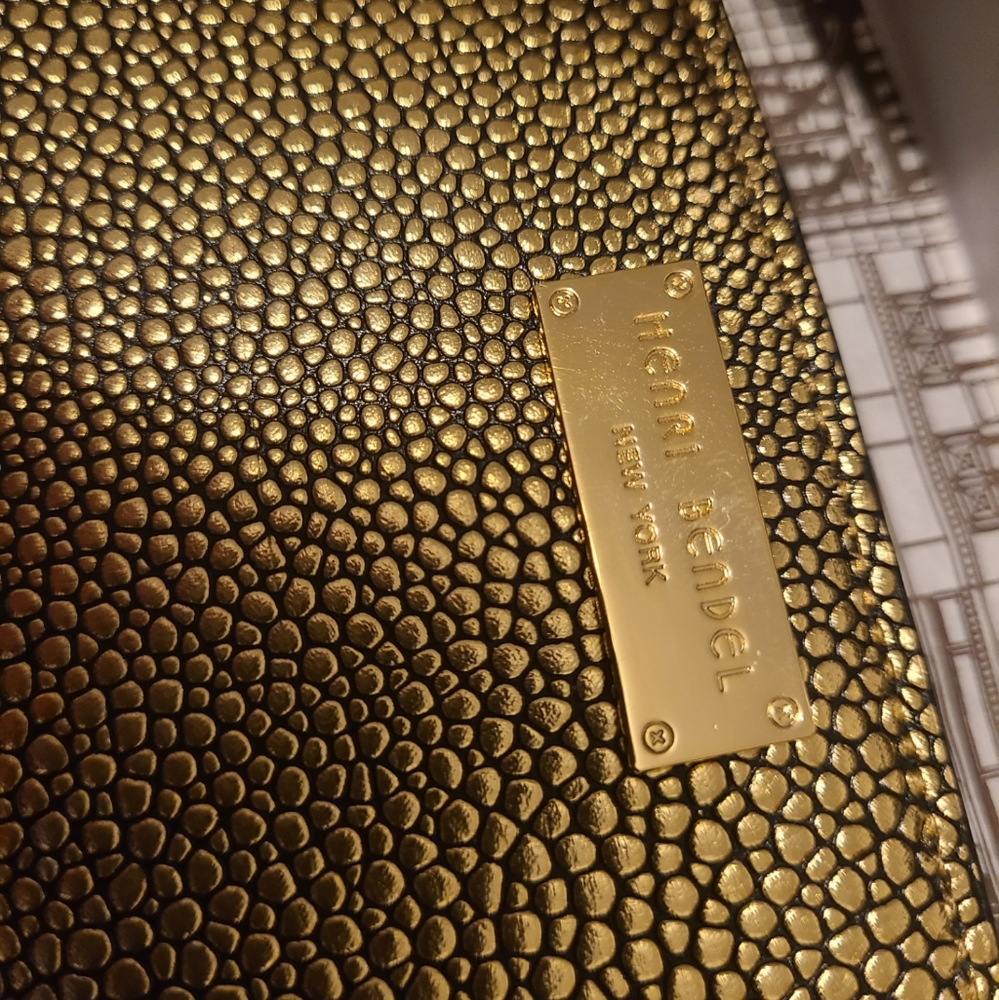 Henri Bendel Wallet - Gold - Picture 2 of 5
